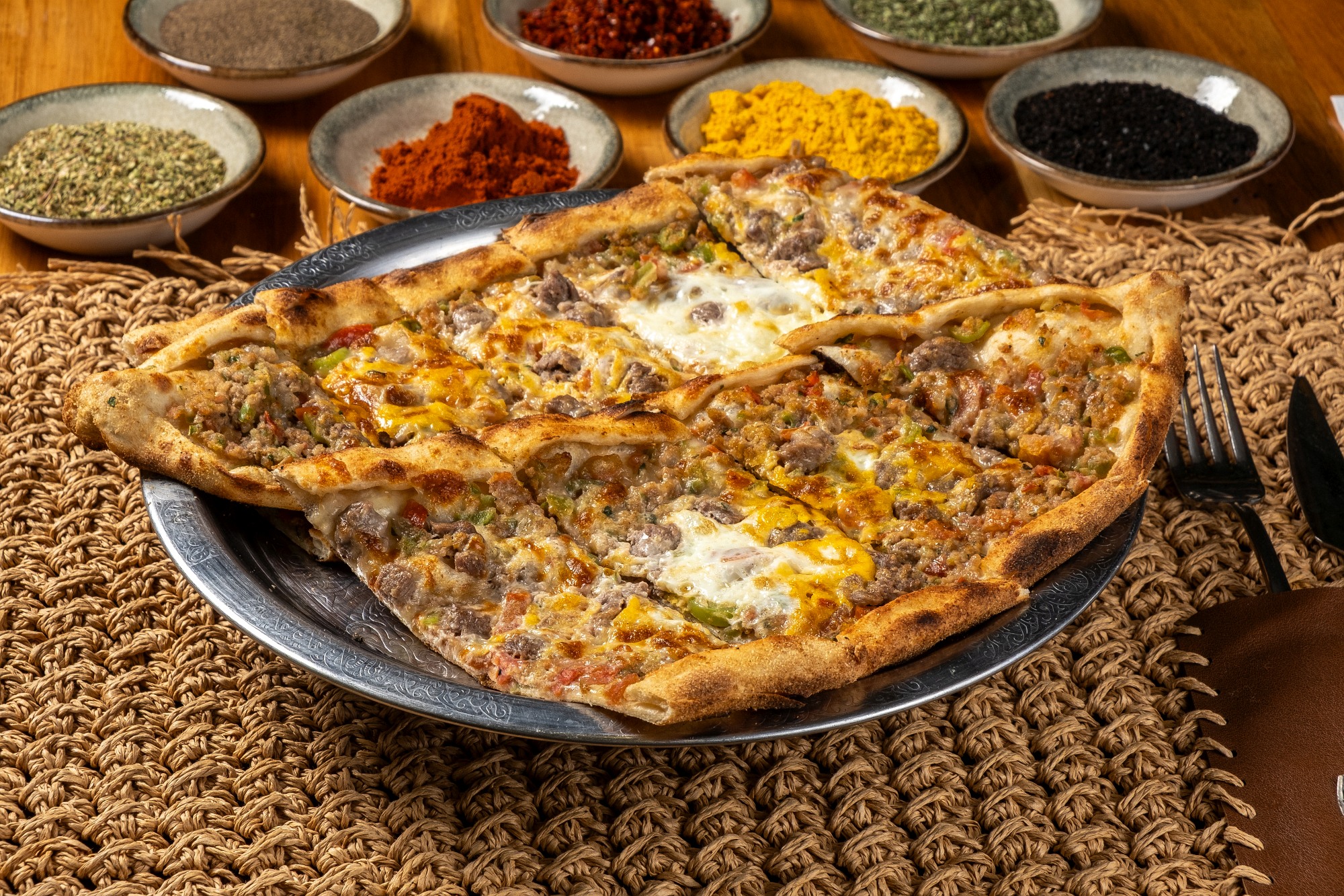 Kuşbaşı Kaşar Pide